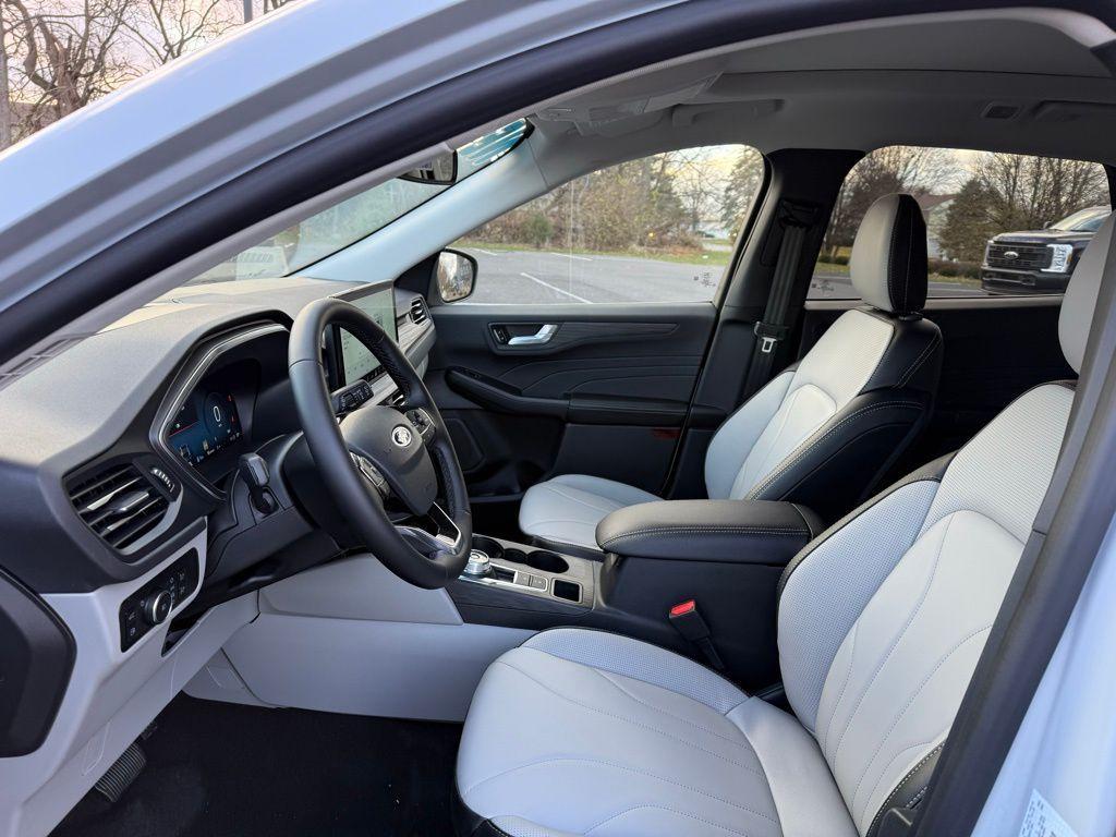 new 2025 Ford Escape car, priced at $46,240