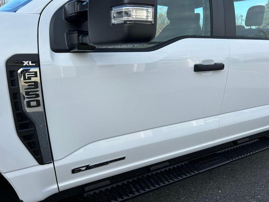 new 2024 Ford F-350 car, priced at $68,360