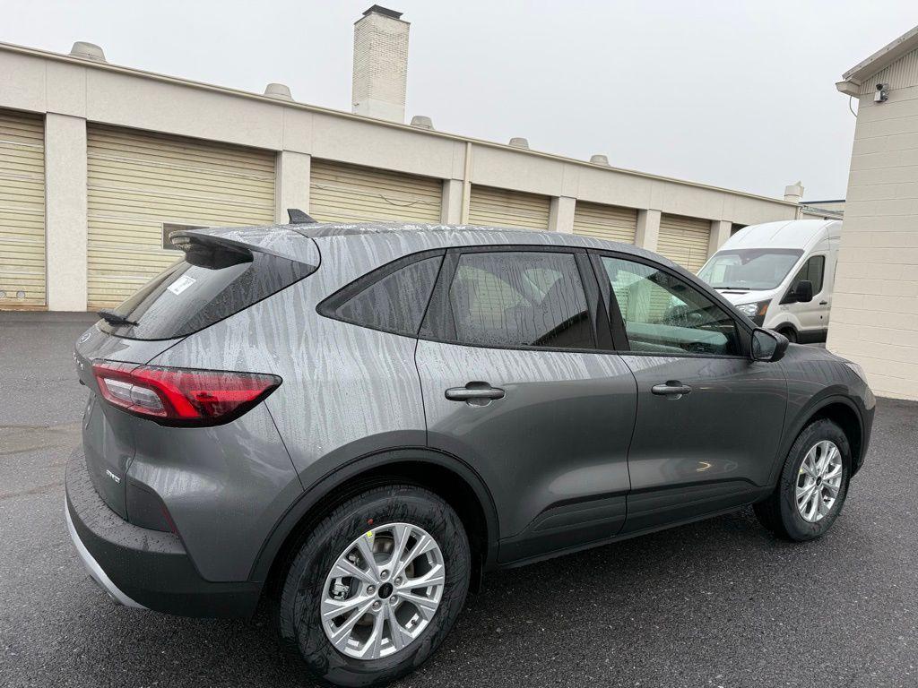 new 2025 Ford Escape car, priced at $31,239