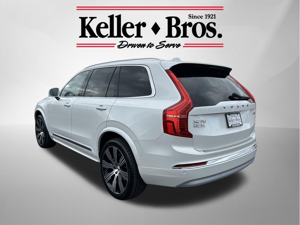 used 2022 Volvo XC90 car, priced at $43,995