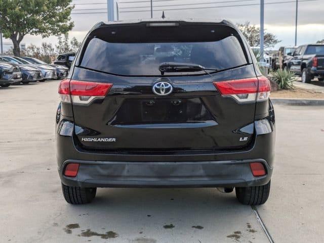 used 2019 Toyota Highlander car, priced at $23,491