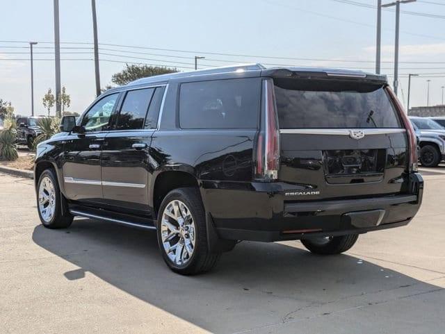 used 2020 Cadillac Escalade ESV car, priced at $43,683