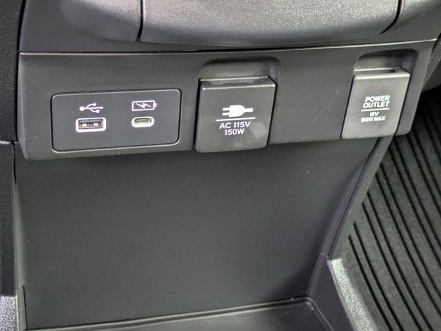 used 2025 Honda Odyssey car, priced at $47,604