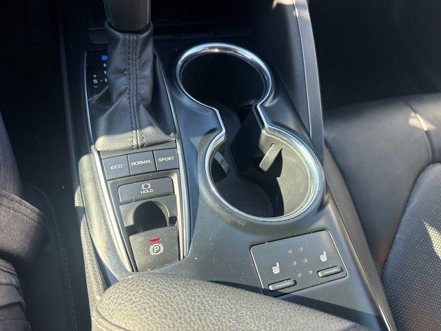 used 2019 Toyota Camry car, priced at $26,289