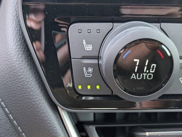 new 2025 Toyota Grand Highlander car, priced at $55,001