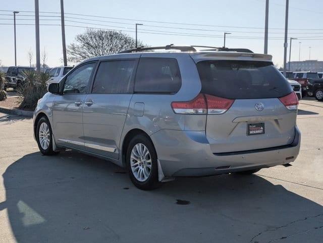 used 2014 Toyota Sienna car, priced at $20,621