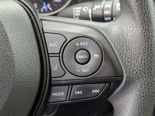 used 2022 Toyota RAV4 Hybrid car, priced at $31,901