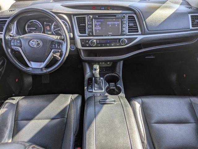 used 2019 Toyota Highlander Hybrid car, priced at $31,681