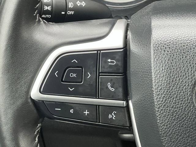 used 2024 Toyota Highlander car, priced at $39,344