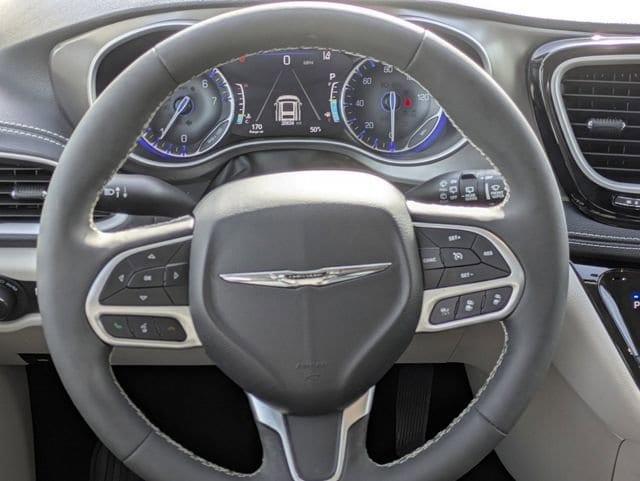 used 2023 Chrysler Pacifica car, priced at $34,001