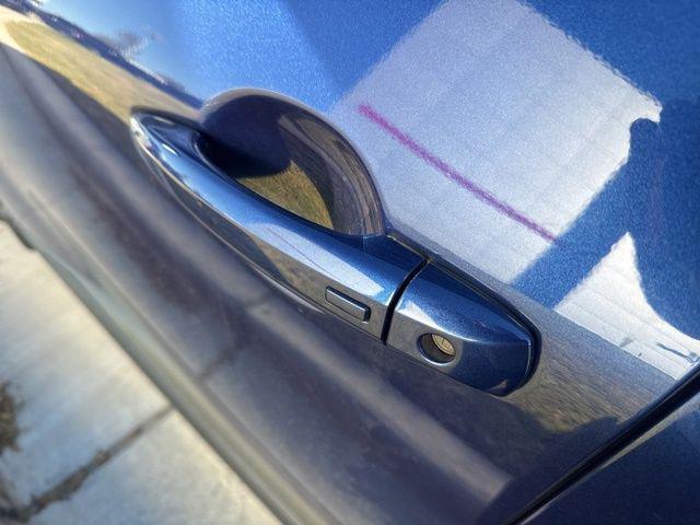 used 2023 Nissan Rogue car, priced at $20,959