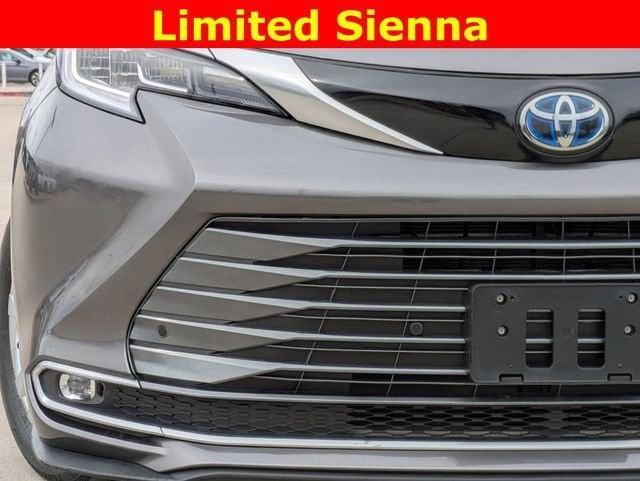 used 2022 Toyota Sienna car, priced at $45,481