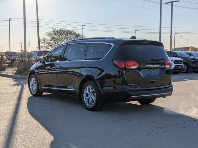 used 2018 Chrysler Pacifica car, priced at $21,481