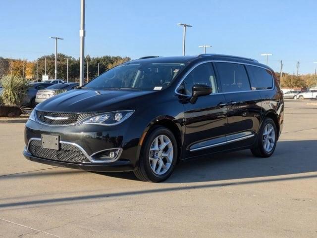 used 2018 Chrysler Pacifica car, priced at $21,481