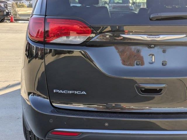 used 2018 Chrysler Pacifica car, priced at $21,481