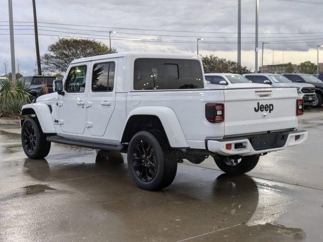 used 2022 Jeep Gladiator car, priced at $36,481