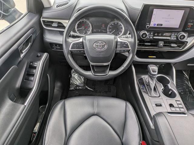 used 2023 Toyota Highlander car, priced at $38,192