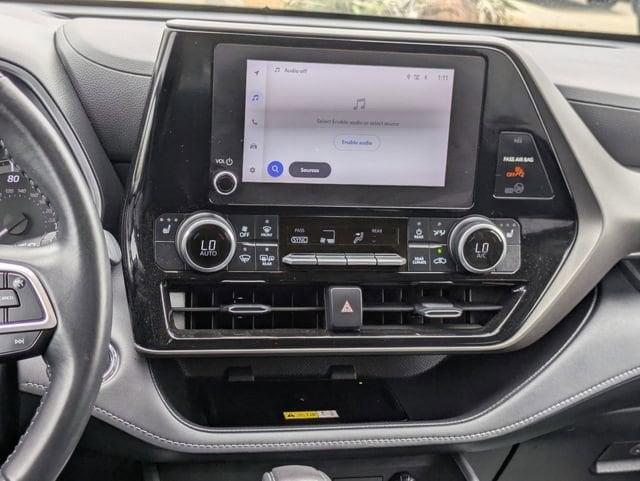 used 2023 Toyota Highlander car, priced at $38,192