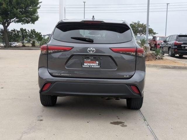used 2023 Toyota Highlander car, priced at $38,192