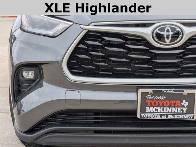 used 2023 Toyota Highlander car, priced at $38,192