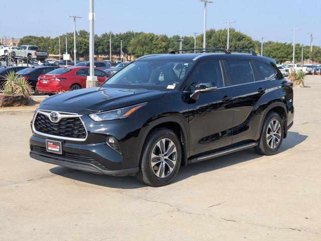 used 2024 Toyota Highlander car, priced at $45,488