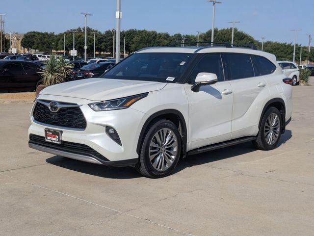 used 2020 Toyota Highlander car, priced at $33,777