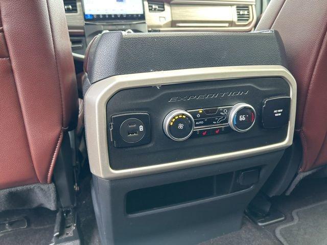 used 2023 Ford Expedition car, priced at $45,917