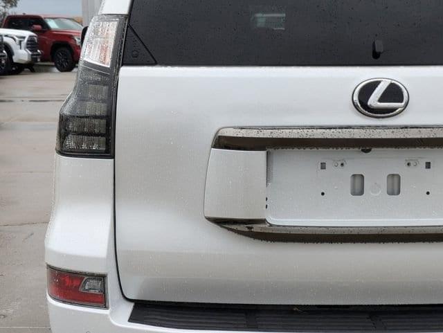 used 2023 Lexus GX 460 car, priced at $60,383