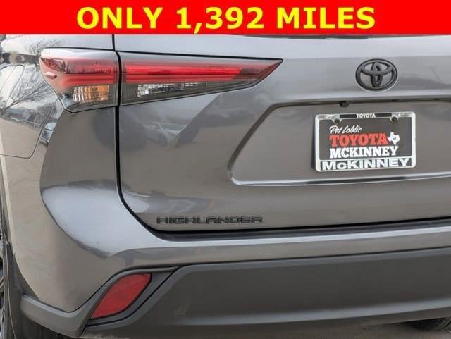 used 2024 Toyota Highlander car, priced at $42,907