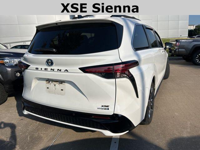 used 2024 Toyota Sienna car, priced at $46,853