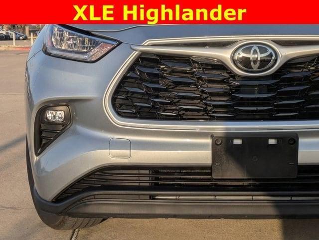 used 2020 Toyota Highlander car, priced at $34,701