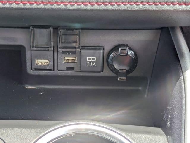 used 2021 Toyota Highlander car, priced at $32,518