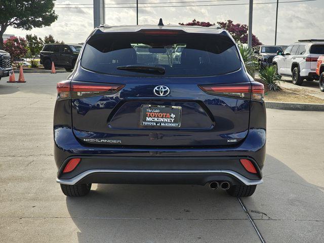 used 2024 Toyota Highlander car, priced at $40,321