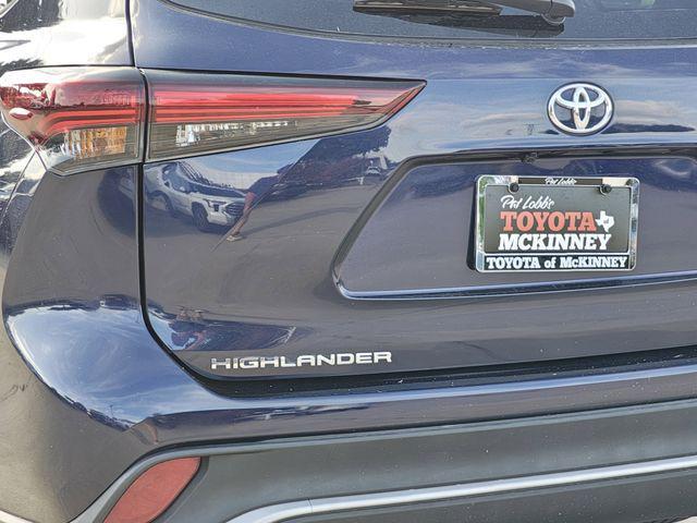 used 2024 Toyota Highlander car, priced at $40,321