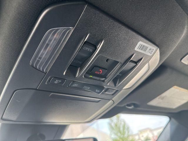 used 2024 Toyota Highlander car