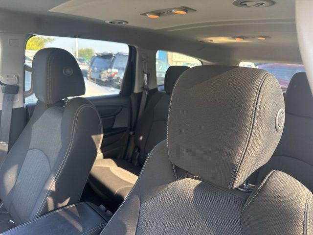 used 2015 Chevrolet Traverse car, priced at $10,988