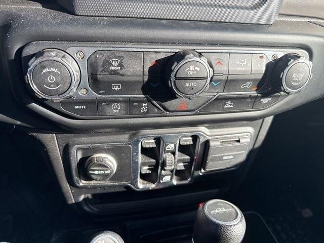 used 2020 Jeep Gladiator car, priced at $25,692