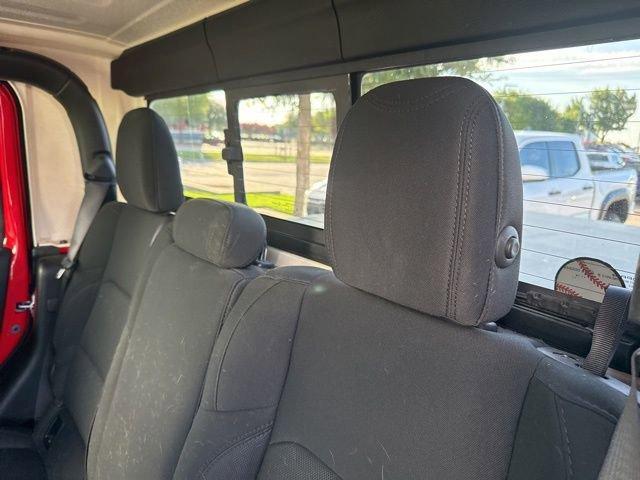 used 2020 Jeep Gladiator car, priced at $25,692
