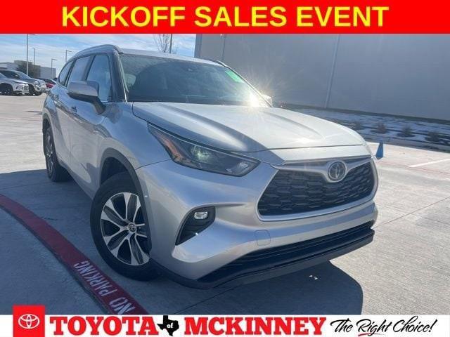 used 2023 Toyota Highlander car, priced at $40,381