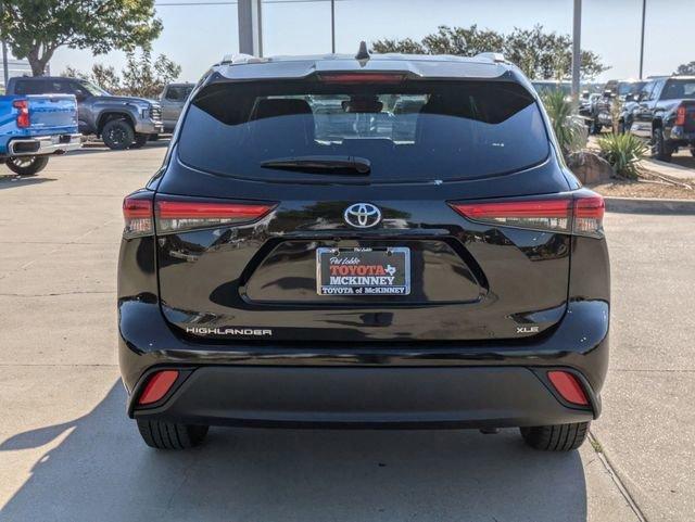 used 2022 Toyota Highlander car, priced at $32,483