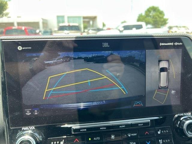 used 2020 Toyota Highlander car, priced at $32,826