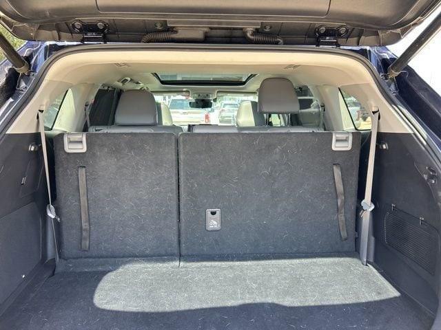 used 2020 Toyota Highlander car, priced at $32,826