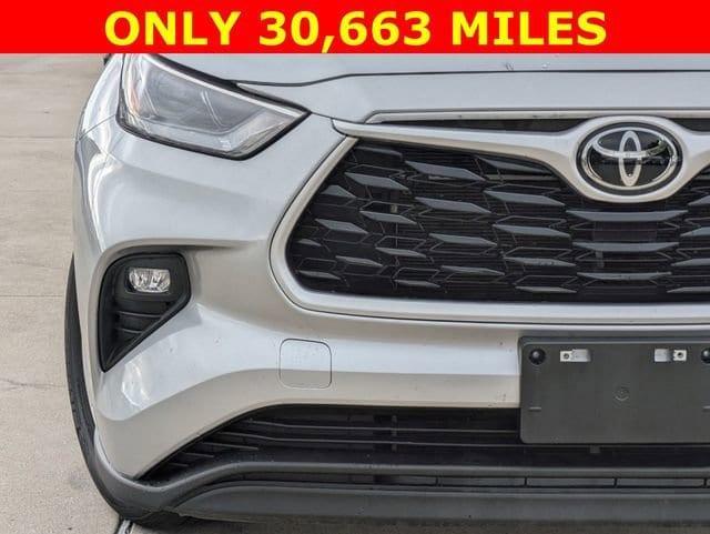 used 2024 Toyota Highlander car, priced at $34,984