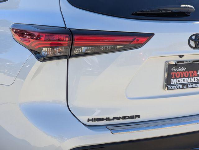 used 2021 Toyota Highlander car, priced at $25,963