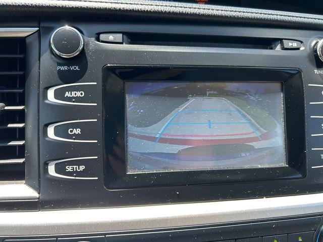 used 2015 Toyota Highlander car, priced at $20,732