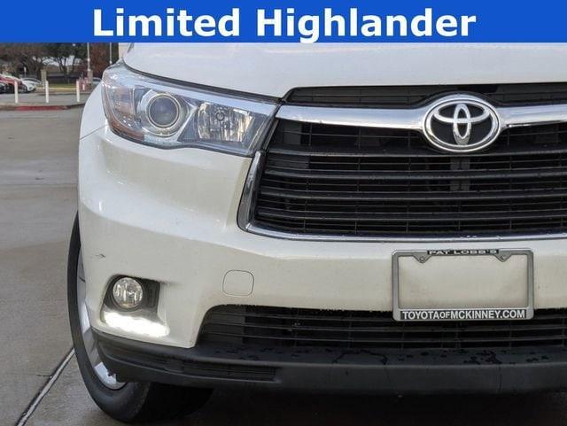 used 2014 Toyota Highlander car, priced at $21,281