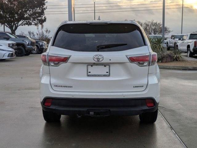 used 2014 Toyota Highlander car, priced at $21,281