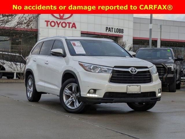 used 2014 Toyota Highlander car, priced at $21,281