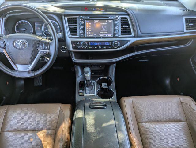 used 2019 Toyota Highlander car, priced at $26,989