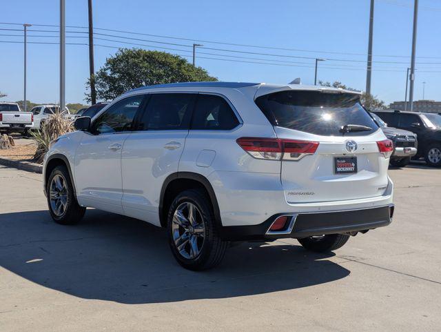 used 2019 Toyota Highlander car, priced at $26,989